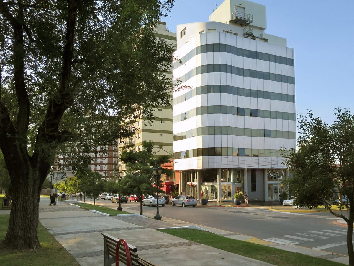 Plaza Suites Campana Exteriér fotografie