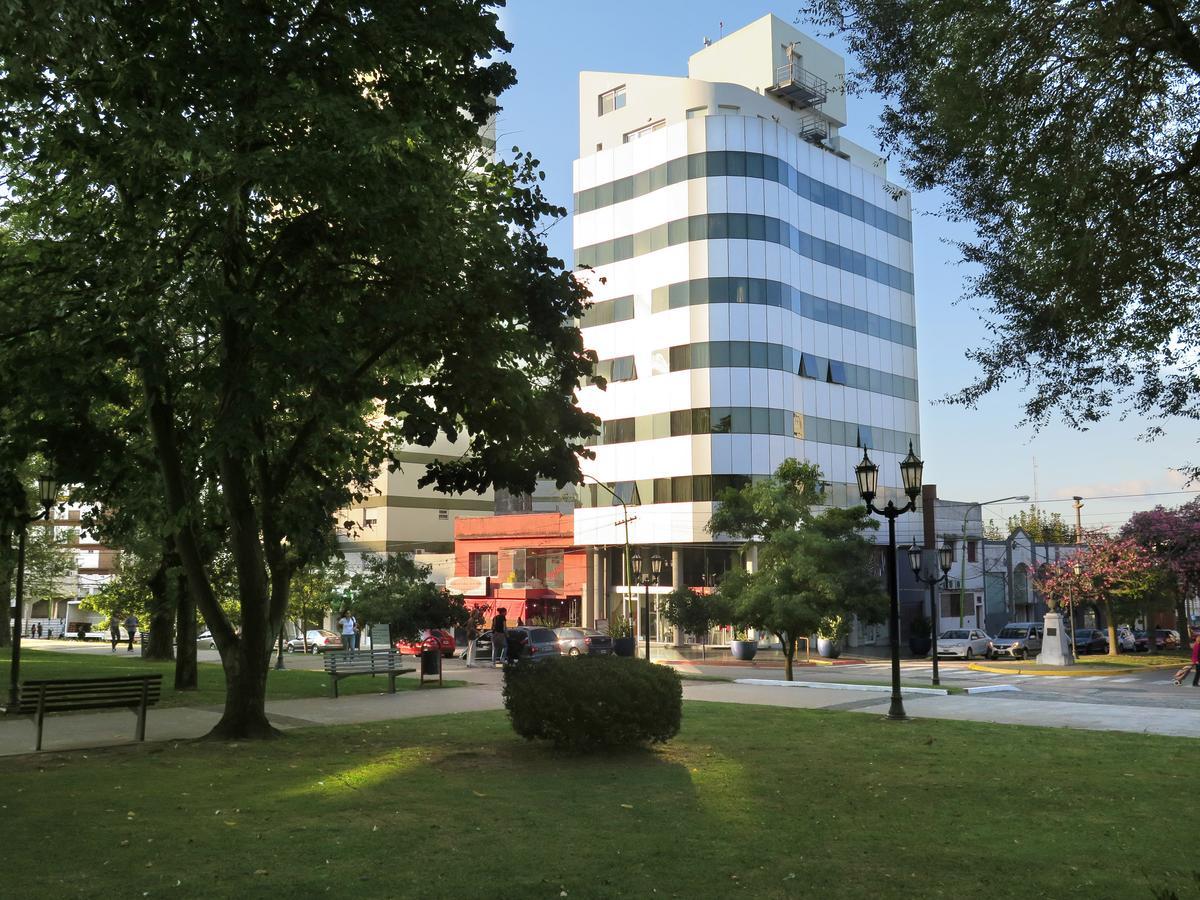 Plaza Suites Campana Exteriér fotografie